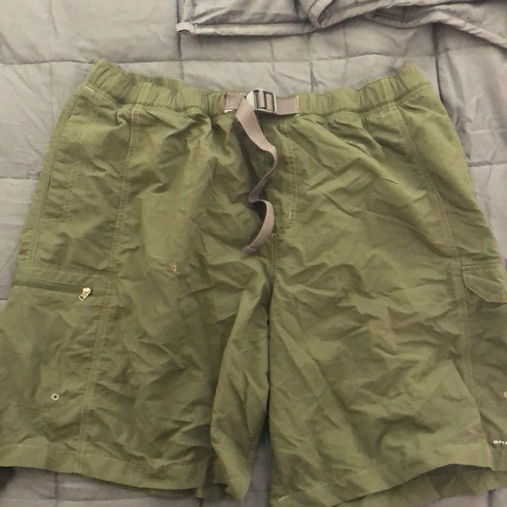 Columbia Omni shade shorts xl 9inch inseam